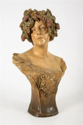 Buste "Erdbeere". Weense manufactuur Friedrich Goldscheider