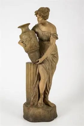 Figuur: vaasdraagster. Weense manufactuur Friedrich Goldscheider