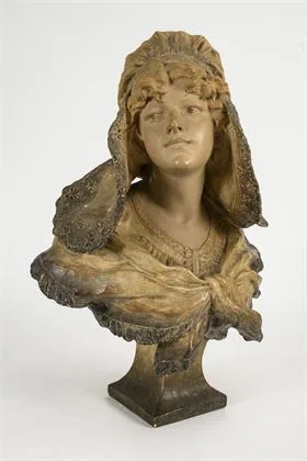 Buste d'une dame avec coiffe en dentelle
