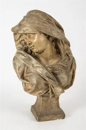Jugendstil buste van een jonge dame met gesloten ogen