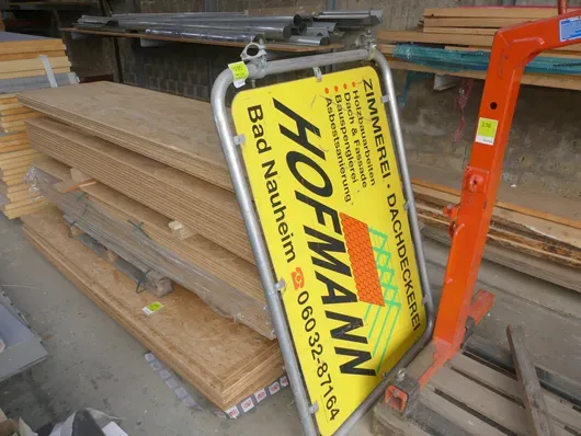 Scaffolding sign