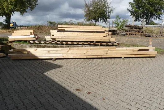 Lot de bois de construction