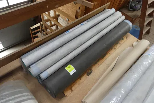 Soubor rolovaného materiálu