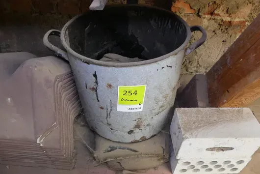 Bitumen