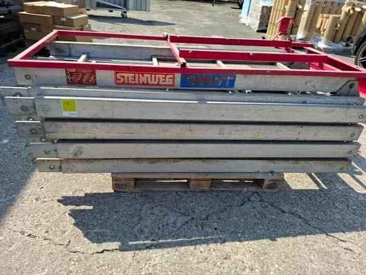 Ascenseur extérieur avec moteur électrique