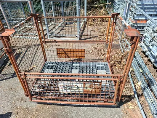 Metallgitterbox