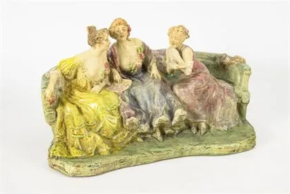 Jugendstil-Figurengruppe bei Klatsch und Tratsch. Edmond Lachenal Céramiste und Agnes de Frumerie