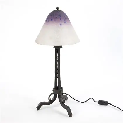 Grande lampe de table française. Schneider