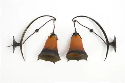 Pár secesních nástěnných lamp. Muller Frères, Luneville