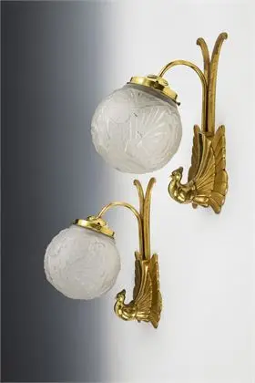 Pár secesních nástěnných lamp. Muller Frères, Luneville