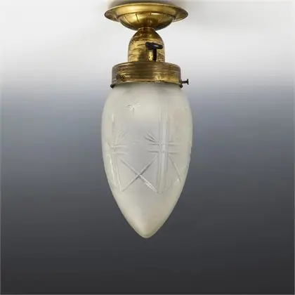 Stropní lampa