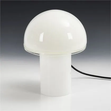 Stolní lampa "Onfale tavolo". Artemide