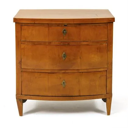 Petite commode Biedermeier
