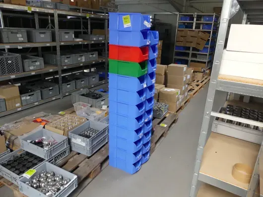 23x open front storage bins
