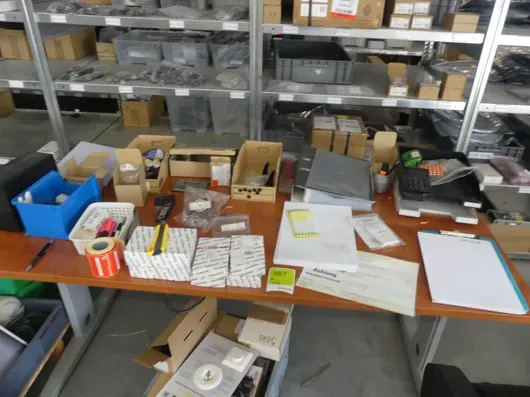 Bureau, met bureaustoel