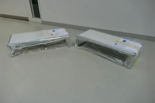 2x étagère USM Haller Desk Shelf