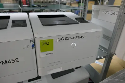 Принтер HP Color LaserJet Pro M452dn