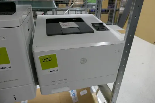 HP Color LaserJet Pro M452dn Drucker