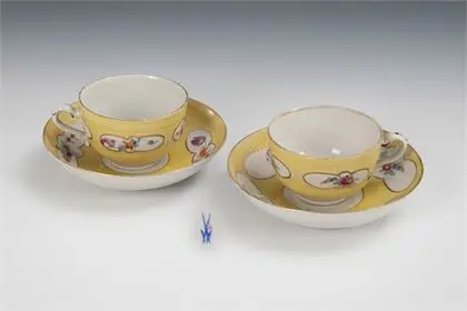 2 tasses baroques. Rauenstein