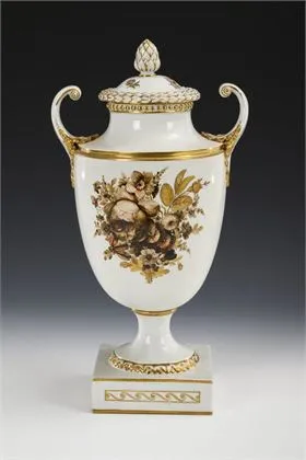 Lidded vase with floral painting. Fürstenberg