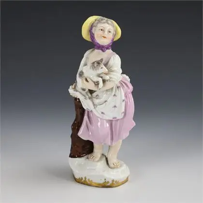 Bergère avec agneau