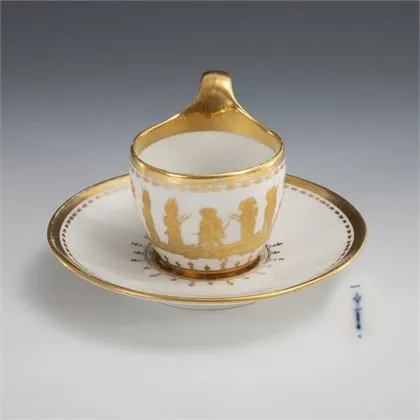 Tasse d'amitié avec peinture à l'or. KPM Berlin