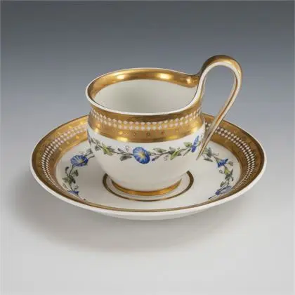 Tasse de vitrine Biedermeier avec ipomées. KPM Berlin