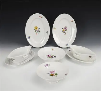 6 pièces d'un service de table avec peinture florale. KPM Berlin