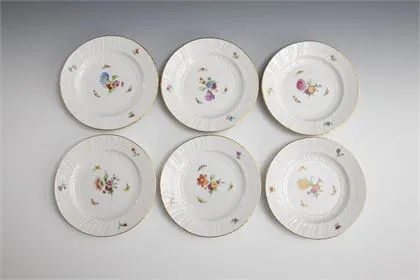 6 plates with flower and insect painting, KPM Berlin