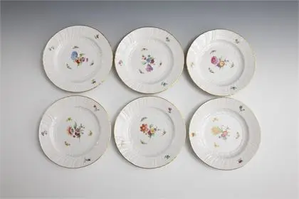 6 assiettes avec peinture de fleurs et d'insectes, KPM Berlin