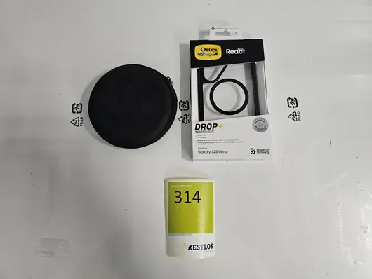 1x Pouzdro S25 Ultra 1x USB adaptér