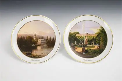 2 assiettes à vues Potsdam et Berlin. KPM Berlin