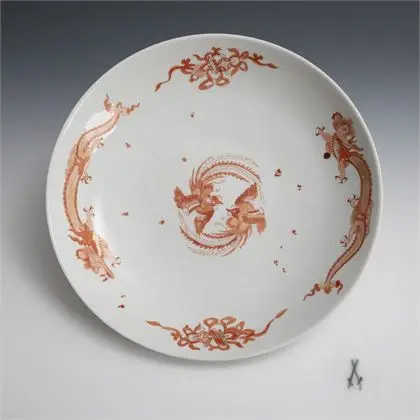 Assiette baroque de la Confiserie royale de la cour de Dresde. Meissen
