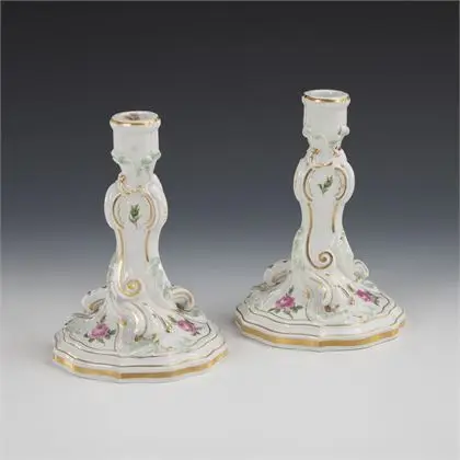 Para świeczników "Rote Rose". Meissen