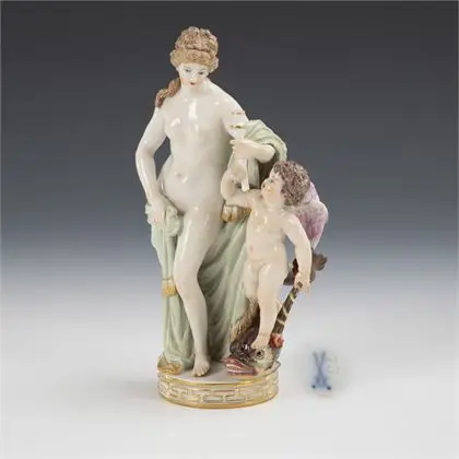 Wenus z Amorem i delfinem. Meissen
