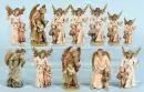 Anges, 12 pièces – bois polychrome, H= 8-12 cm, surtout anges gardiens