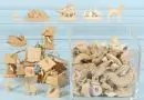 Figurines de crèche, env. 70 pièces – bois, H= 2,5-6 cm, surtout coqs, poules et nichoirs