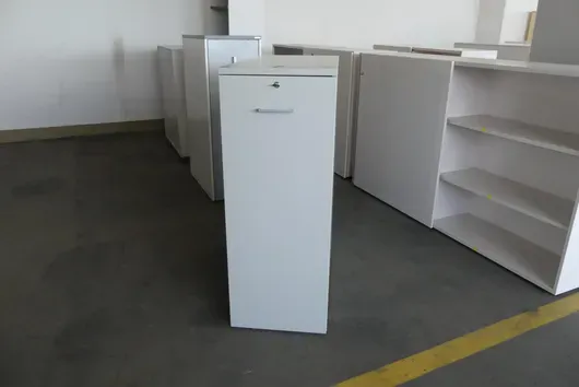 Mauser - Armoire à tiroirs d'apothicaire, verrouillable