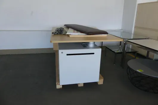 Bureau avec contenu