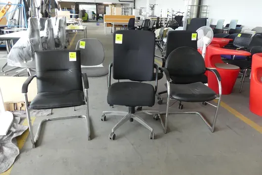 6x chaise visiteur/chaise de bureau (différentes)