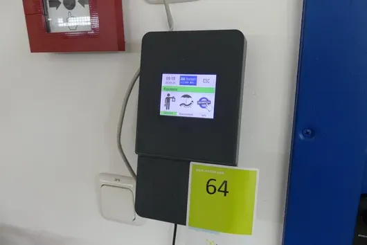 Terminal de pointage et de contrôle d'accès