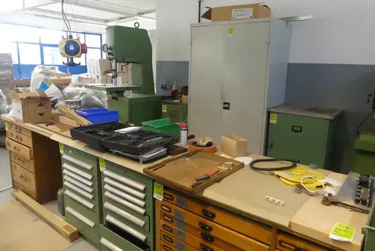 Panneau en bois avec contenu, sans caissons