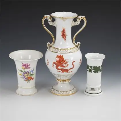 3 vases. Meissen