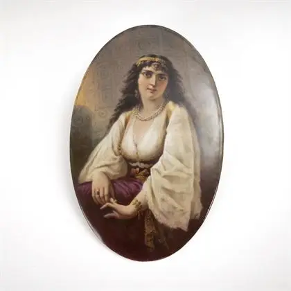 Peinture sur porcelaine : Odalisque | Mise à jour