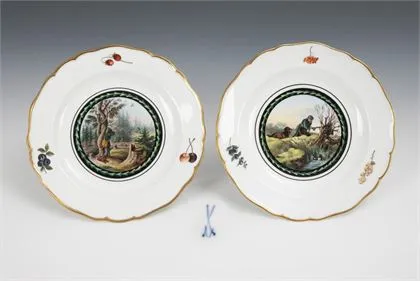 2 тарелки с картинами на охотничью тему. Meissen