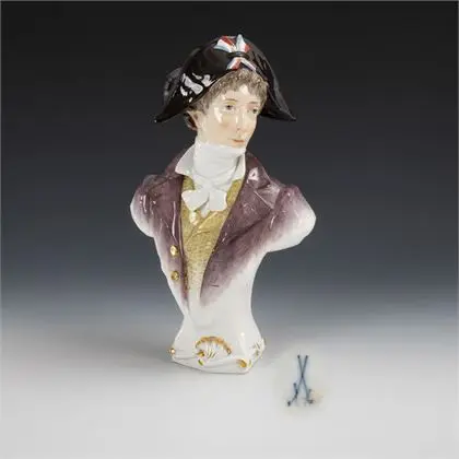 Rare buste costumée. Meissen
