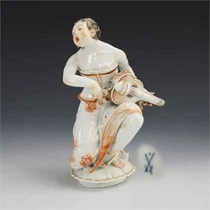 Figurine Art déco : Fille à la vielle. Meissen