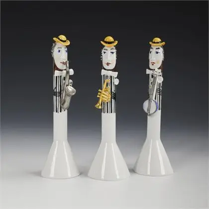 Trompettiste, saxophoniste et joueur de banjo. Meissen