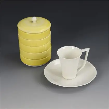 2 vzácné porcelány Art deco: stohovací misky a kávový šálek. KPM Berlin