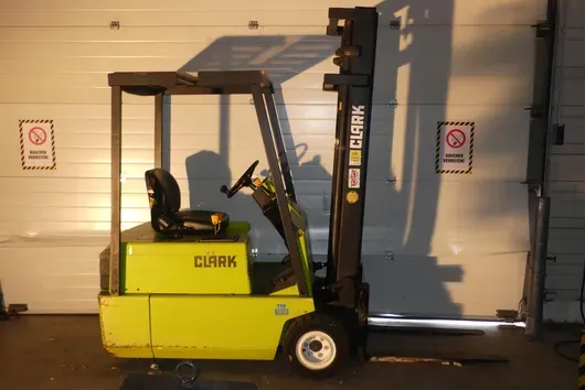 Clark electric forklift with charger